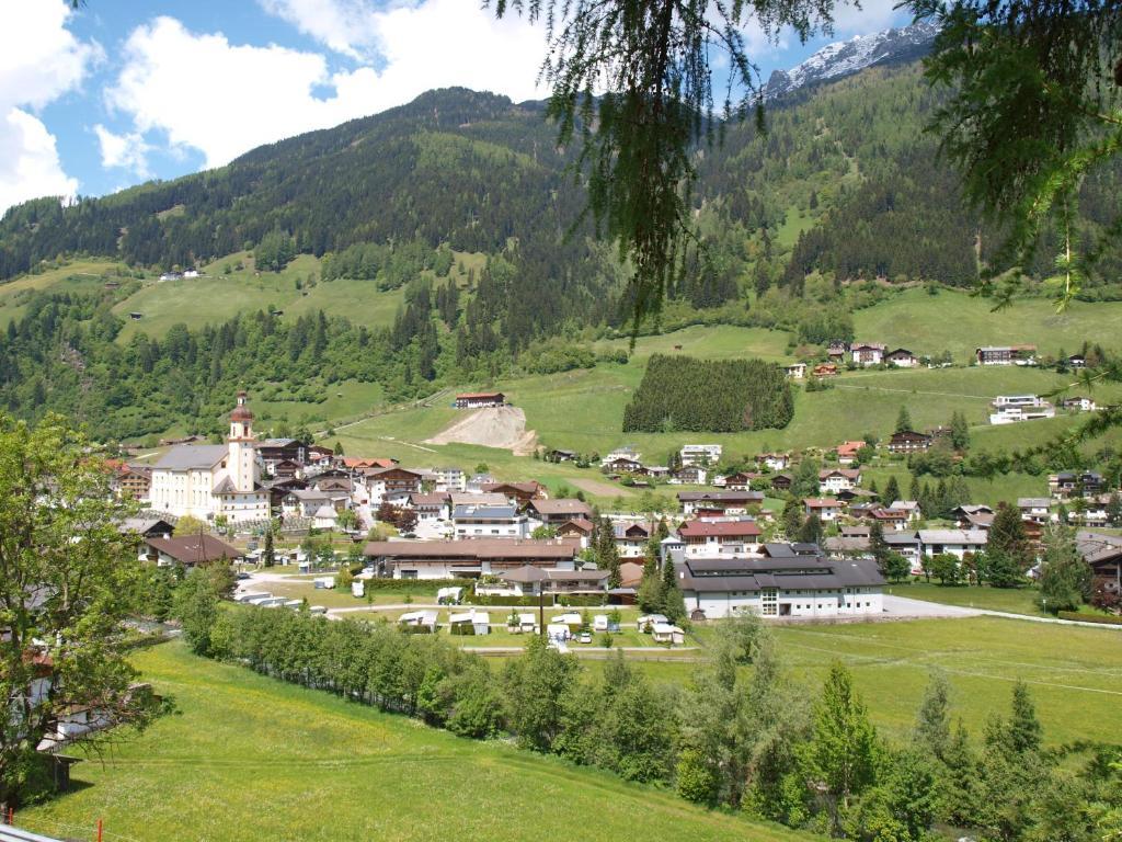 Ferienwohnung Mondial Neustift im Stubaital Exterior photo